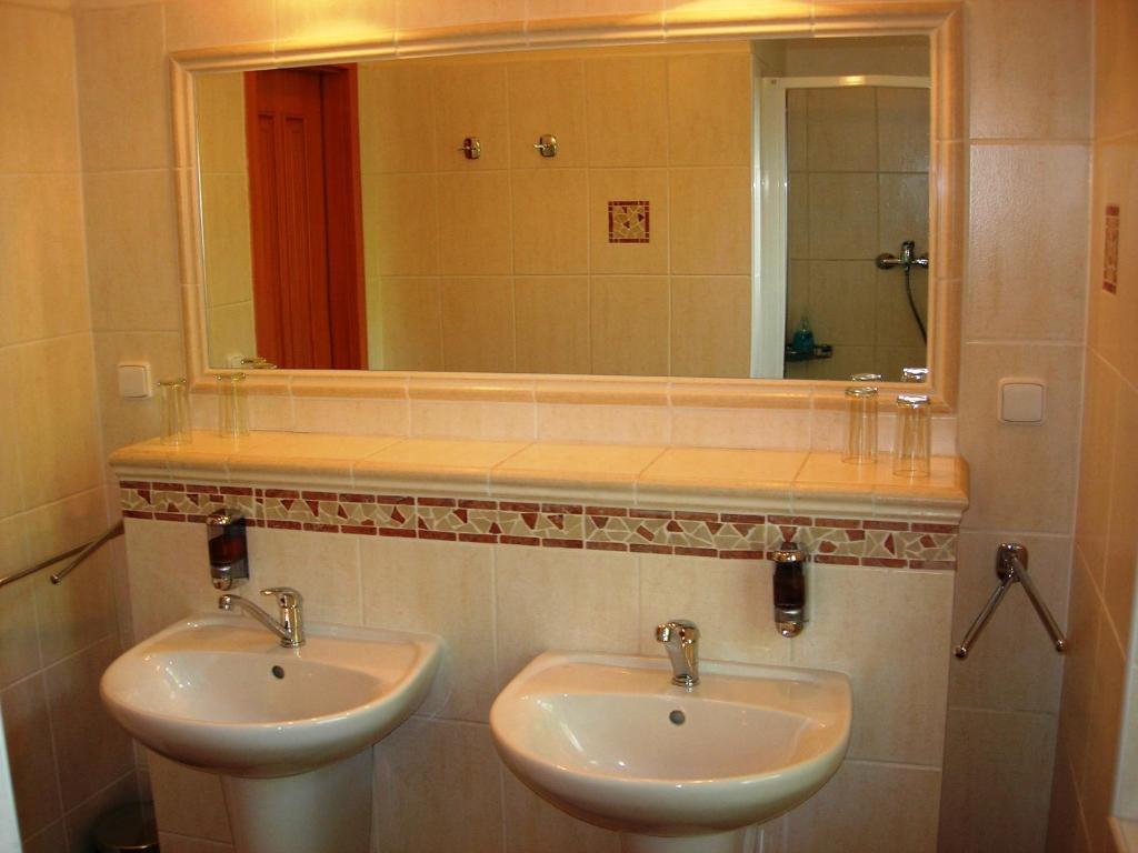 Penzion Ve Skale Loket Kamer foto
